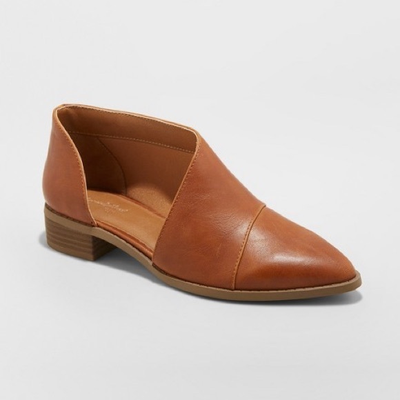 🍂Universal Thread Wenda Cut Out Bootie in Congac